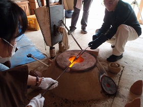 古代ガラス製作体験 飛鳥京観光協会 工芸体験なら 奈良の伝統工芸をまるごと体験