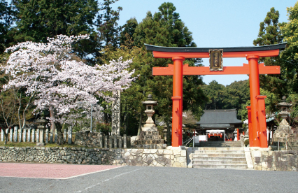 「龍田大社」：三郷町